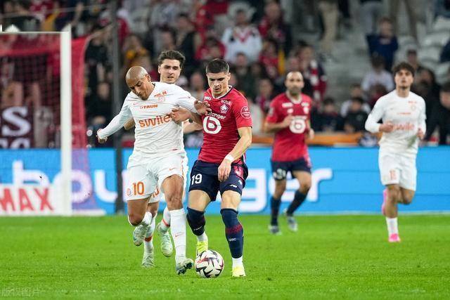 包含南特主场不敌莱阿瓦，保级压力增大的词条