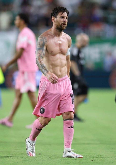 德甲|梅西晋级,赛后采访的简单介绍 德甲|梅西晋级,赛后采访的简单介绍