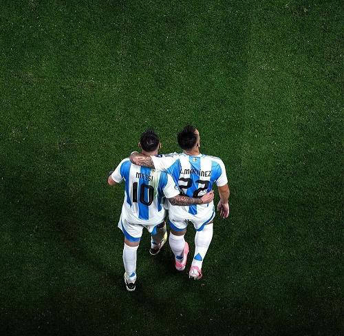 卓尔主场击败恒大,取得关键胜利 卓尔主场击败恒大,取得关键胜利