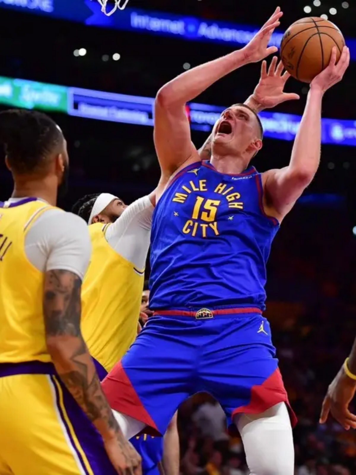 卓尔主场击败恒大,取得关键胜利 卓尔主场击败恒大,取得关键胜利