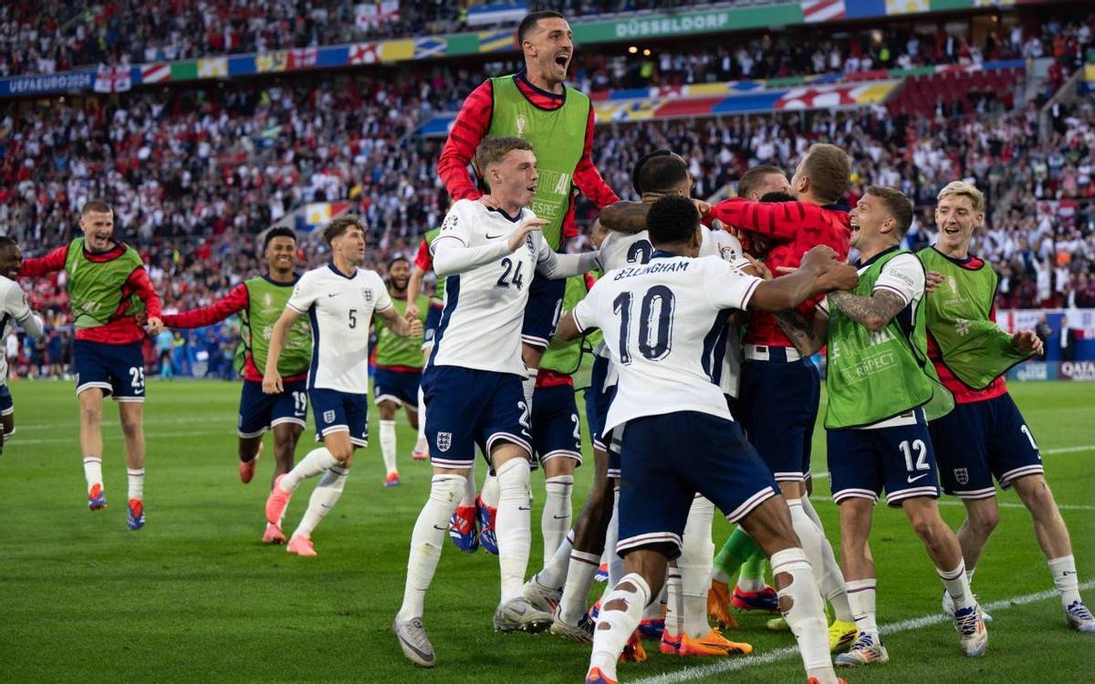 英格兰成功晋级欧洲杯16强！