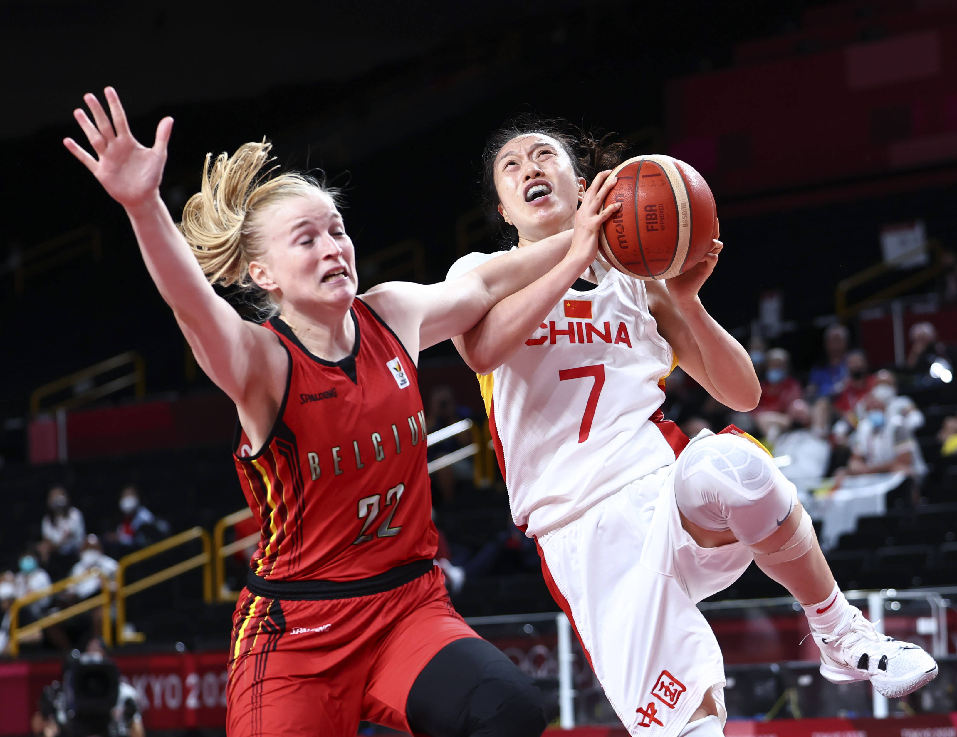 比利时篮球队勇夺冠军,夺冠热议 比利时篮球队勇夺冠军,夺冠热议