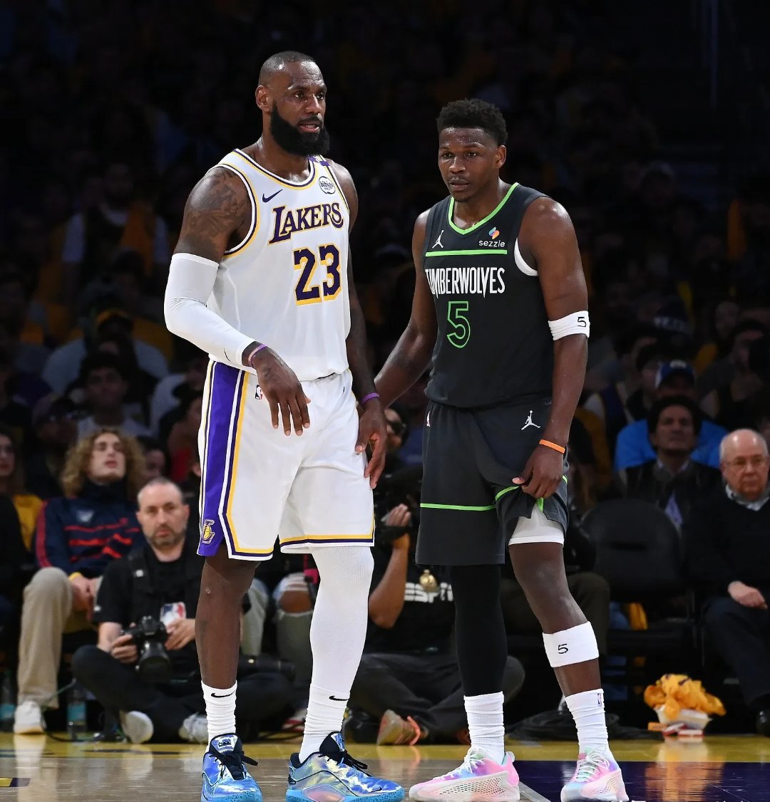 包含灰熊大胜骑士,豪取五连胜的词条 包含灰熊大胜骑士,豪取五连胜的词条