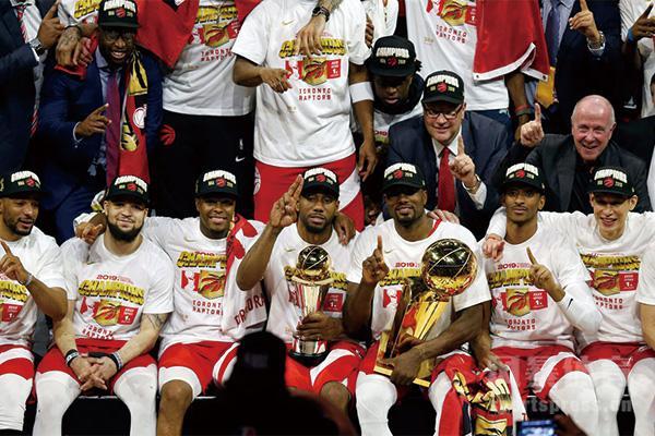 包含雄鹿碾压湖人B队，恩比德一己之力扛起全队的词条