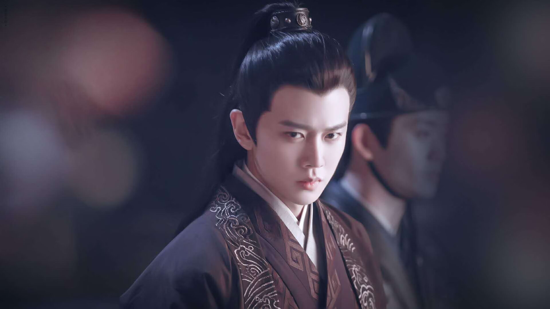 莫兰特连续得分拉开差距，76人拿下热火，NBA赛场双星闪耀