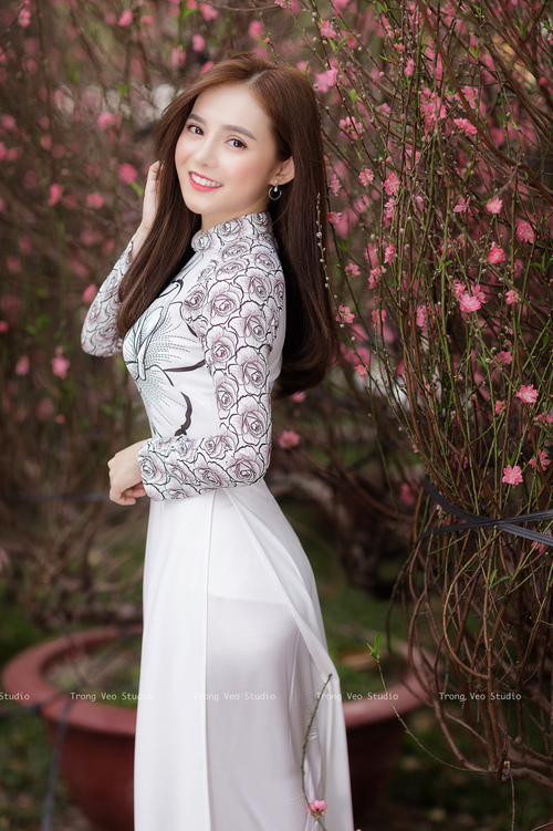 字母哥狂暴50+20刷新认知，东欧组合撕碎爵士铁壁—双线战场见证统治力美学