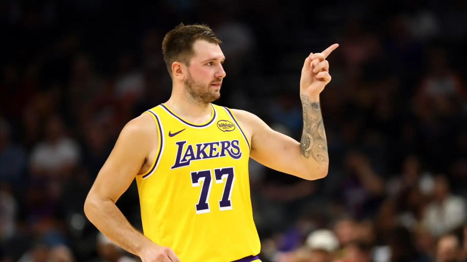 新疆队单节拉开公牛,东契奇存在感拉满 新疆队单节拉开公牛,东契奇存在感拉满